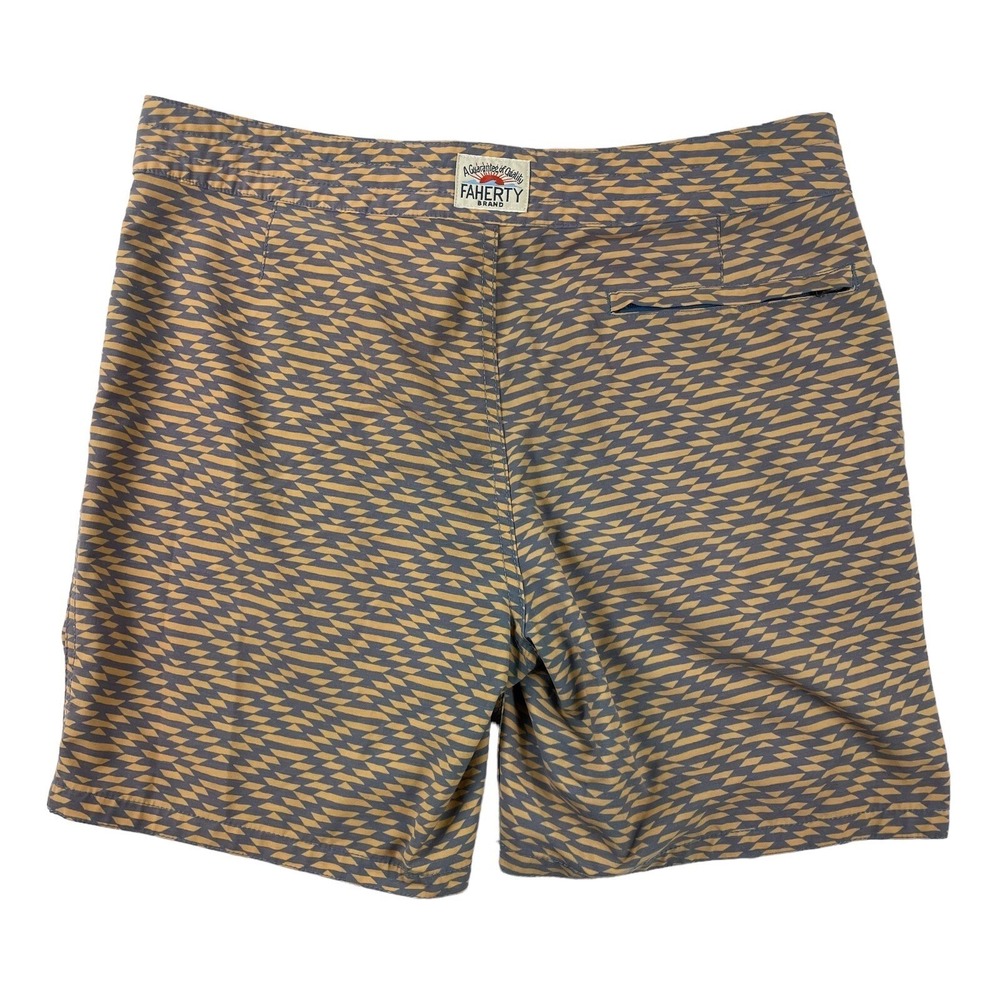 Faherty Yellow Gray Aztec Print Mens Boardshorts Size 31 GUC
